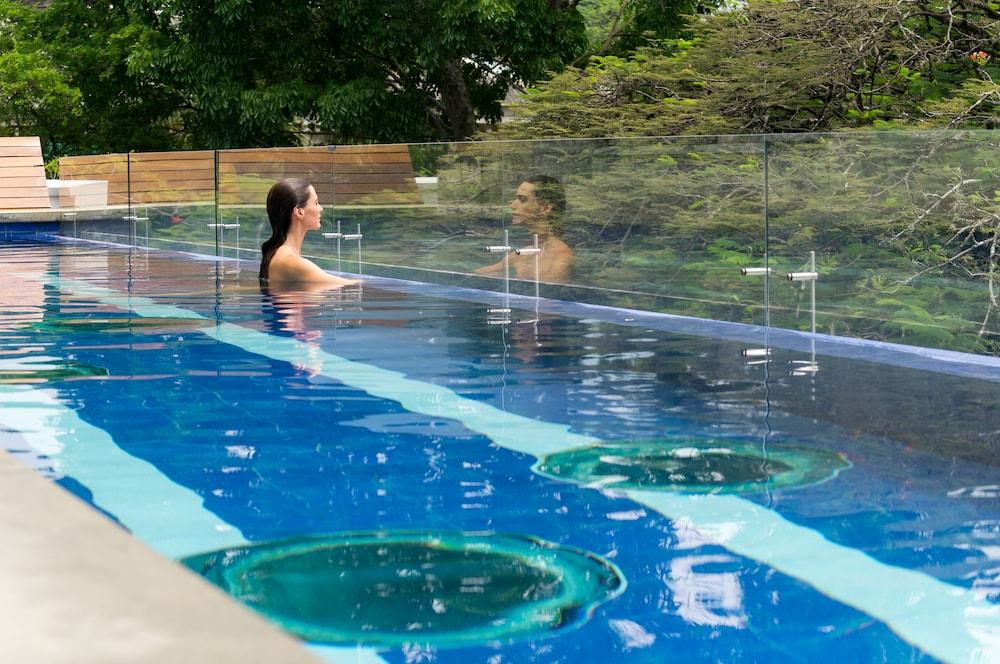 Acquasanta Lofts Hotel Cali Luaran gambar
