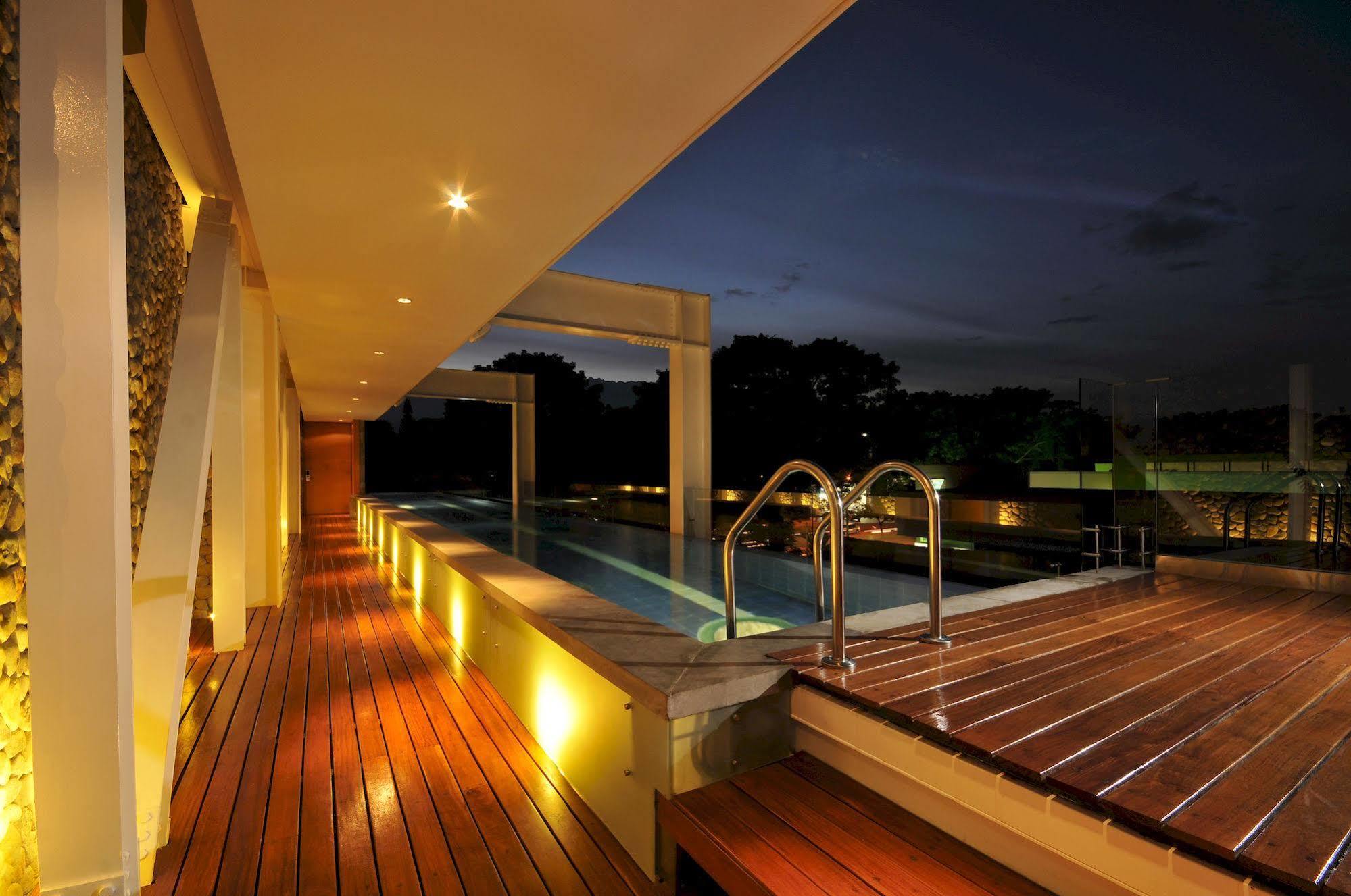 Acquasanta Lofts Hotel Cali Luaran gambar